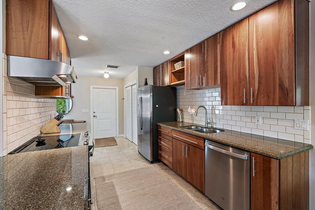 356 Mars Ave, House other with 3 bedrooms, 3 bathrooms and null parking in Tequesta FL | Image 11