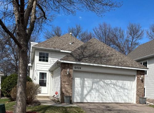 6424 Christenson Ln Ne, Fridley, MN, 55432-4911 | Card Image