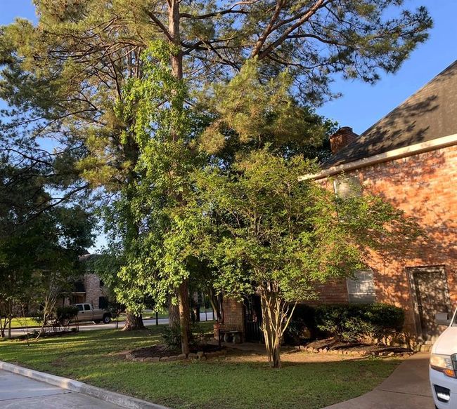 4202 Astwood Ct, House other with 5 bedrooms, 4 bathrooms and 3 parking in Houston TX | Image 4