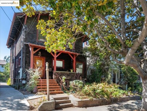 1912 Virginia St, Berkeley, CA, 94709-2136 | Card Image
