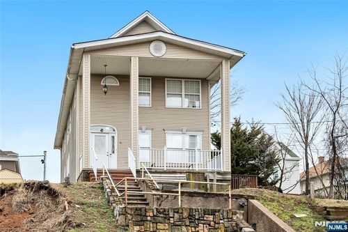 11 Prospect Ter, East Rutherford, NJ, 07073-1407 | Card Image