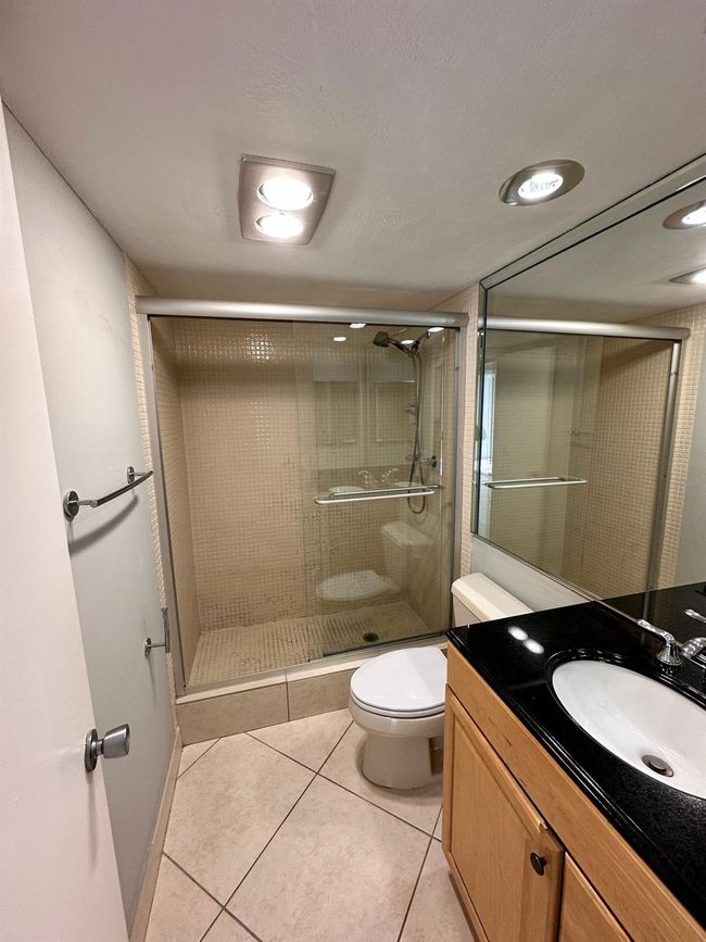 APT-503 - 2650 S Course Dr, Condo with 2 bedrooms, 2 bathrooms and null parking in Pompano Beach FL | Image 12