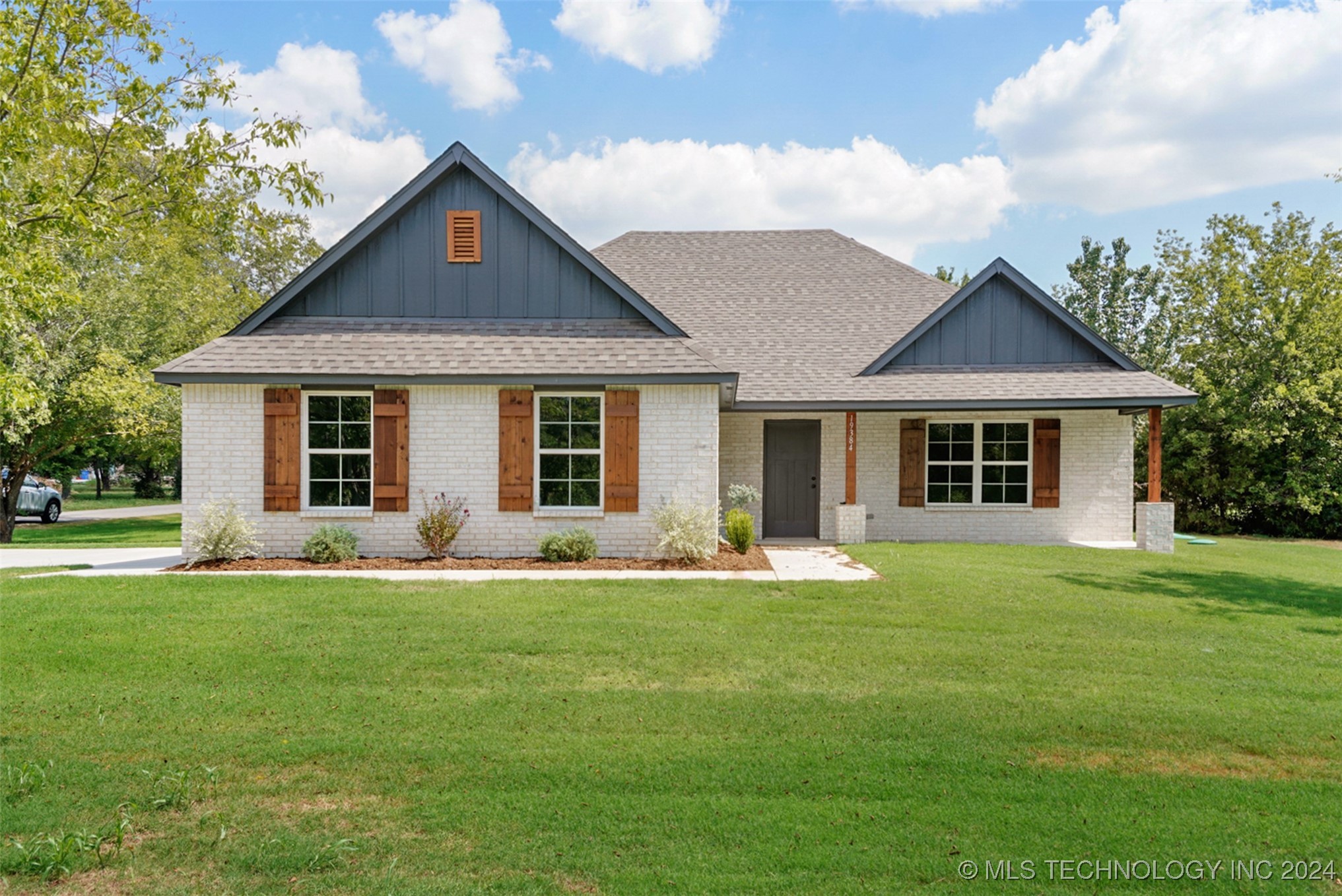 120th St, Collinsville, OK 74021