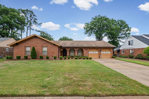 3296 Caribou Dr, Memphis, TN, 38115-3006 | Card Image