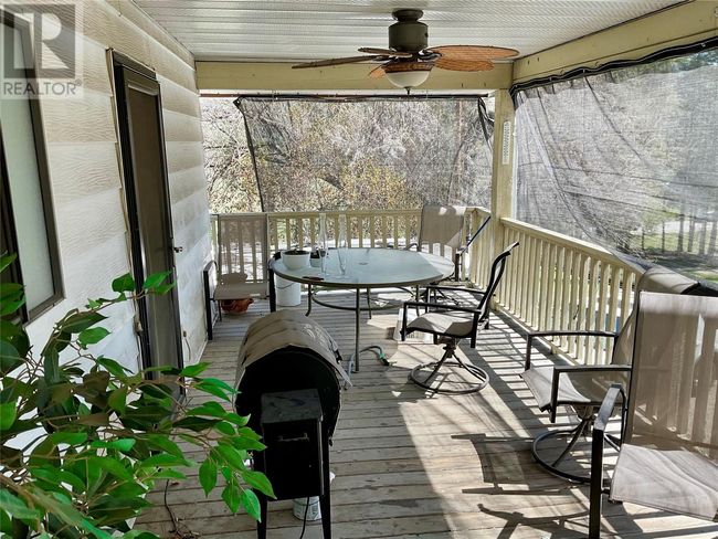 1715 Highway 33, House other with 3 bedrooms, 3 bathrooms and 1 parking in Rock Creek BC | Image 9