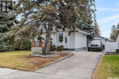 406 Av S N, House other with 4 bedrooms, 2 bathrooms and null parking in Saskatoon SK | Image 1