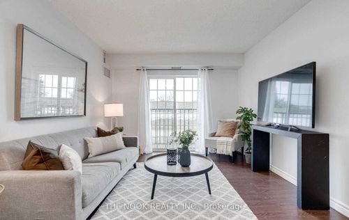 109-90 Aspen Springs Dr, Clarington, ON, L1C5N3 | Card Image