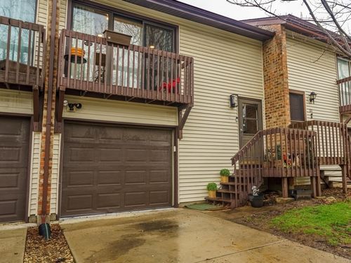 317 Ozark Dr, Bolingbrook, IL, 60440-1838 | Card Image