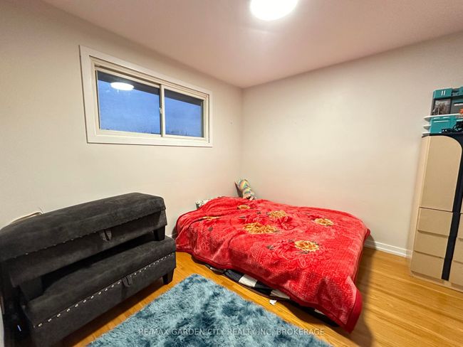 15 Champlain Ave, Home with 3 bedrooms, 1 bathrooms and 2 parking in Hamilton ON | Image 17