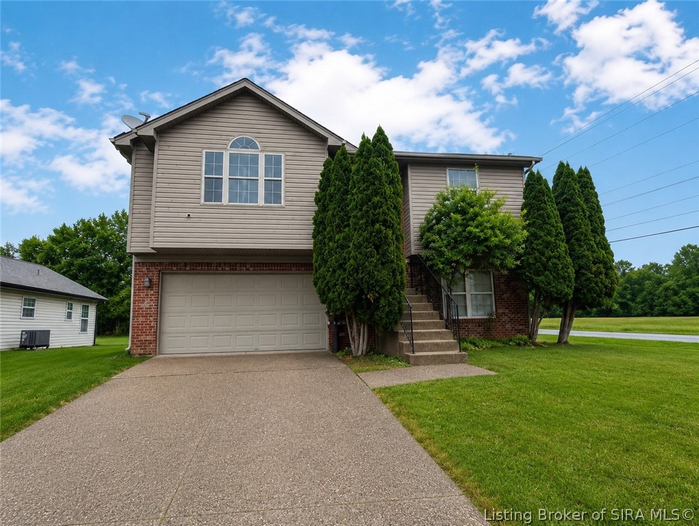 Residential in Sellersburg
