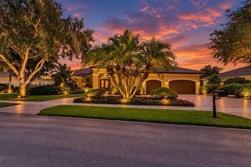 13860 Sw 40th St, Davie, FL, 33330-5709 | Card Image