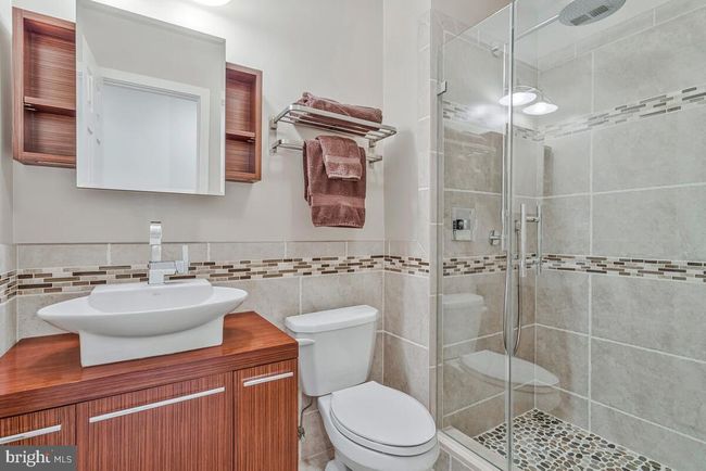 21 Chesapeake Lndg, Townhouse with 4 bedrooms, 4 bathrooms and null parking in Annapolis MD | Image 34