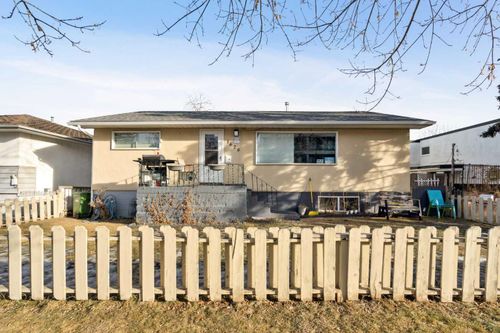 1626 38 Street Sw, Calgary, AB, T3C1T7 | Card Image