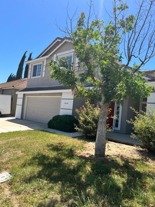1460 Portsmouth Ln, Gustine, CA, 95322-1741 | Card Image