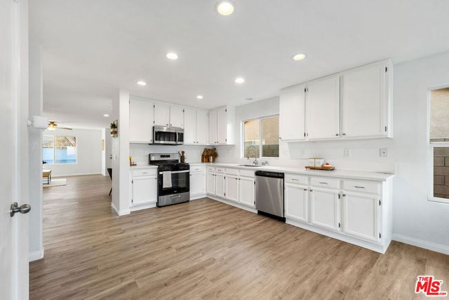 1761 E Avenue H5, House other with 4 bedrooms, 2 bathrooms and null parking in Lancaster CA | Image 14