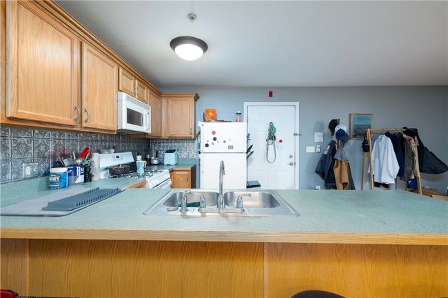UNIT-2 - 1 Fay St, Condo with 1 bedrooms, 1 bathrooms and null parking in Worcester MA | Image 10