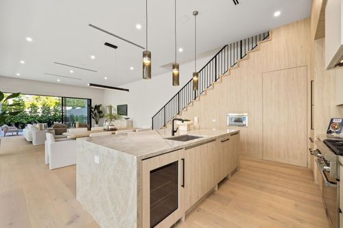 725 Lake Ave N, Delray Beach, FL, 33483-5927 | Card Image