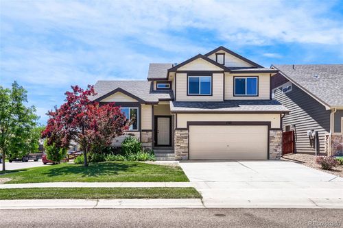1519 New Season Dr, Windsor, CO, 80550-3463 | Card Image