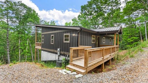 324 Golden Eagle Dr, Murphy, NC, 28906 | Card Image