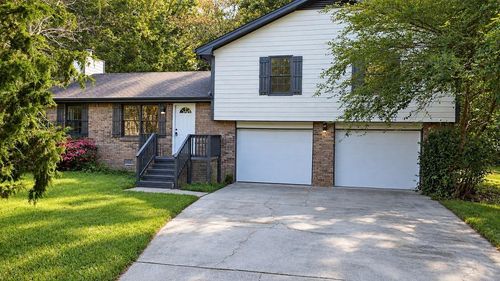 3401 San Antonio Dr, Snellville, GA, 30039-6976 | Card Image