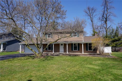 110 True Hickory Dr, Greece, NY, 14615-1316 | Card Image