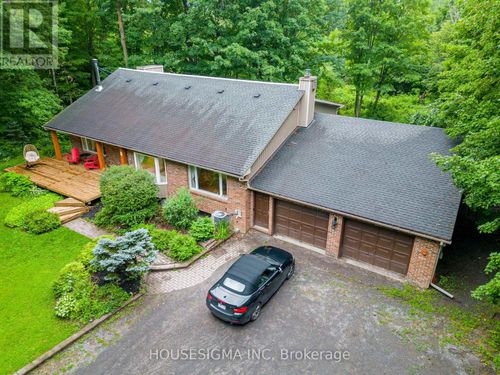 1437 Huntmar Dr, Carp, ON, K0A1L0 | Card Image