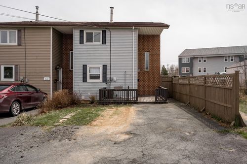 23 Leacock Crt, Dartmouth, NS, B2W4J4 | Card Image