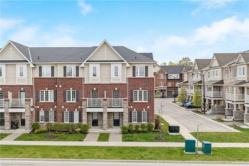 5-88 Decorso Dr, Guelph, ON, N1L0A1 | Card Image