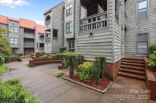 9033 J M Keynes Drive, Charlotte, NC, 28262 | Card Image