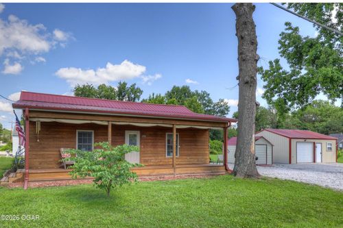 1001 E 12th St, Lamar, MO, 64759-2189 | Card Image