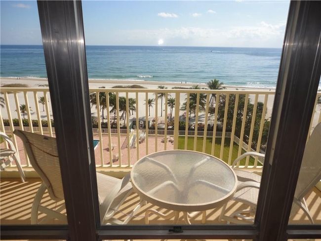 VIEW FROM LIVING ROOM- NOTICE NEW WINDOWS | Image 9