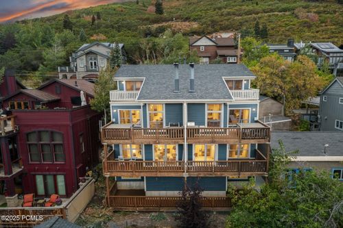 236 Norfolk Ave, Park City, UT, 84060-5488 | Card Image