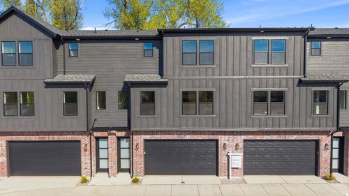 350 E 7635 S, Sandy, UT, 84047 | Card Image
