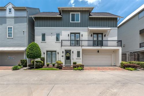 8670 Green Kolbe Ln, Houston, TX, 77080-2202 | Card Image