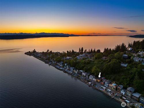 3316 Sw 172nd St, Burien, WA, 98166-3160 | Card Image