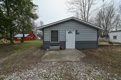 509 High St, Golden City, MO, 64748-8133 | Card Image