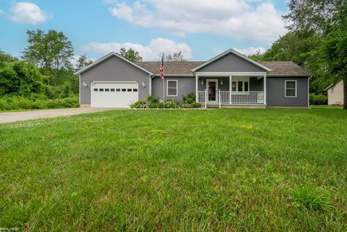 7911 Fountain St, Burtchville, MI, 48059-1923 | Card Image