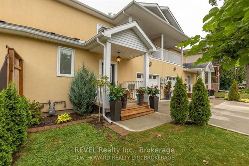 199 Cambridge Rd E, Fort Erie, ON, L0S1N0 | Card Image