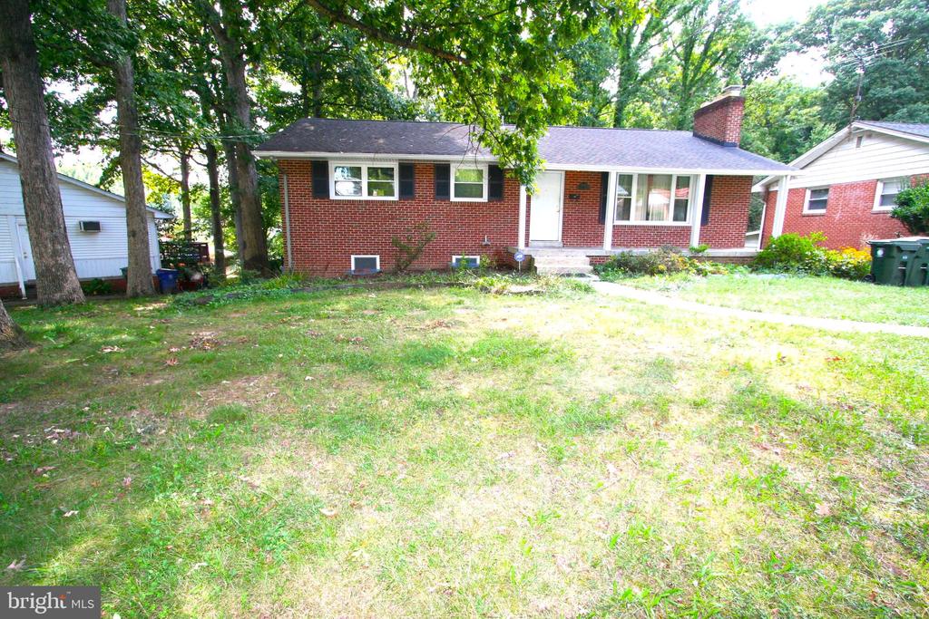 Saint Andrews Pl, College Park, MD 20740