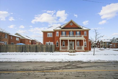 2 Giltspur Rd, Brampton, ON, L7A0Y9 | Card Image