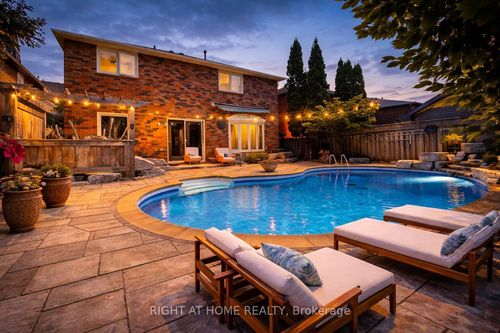 1311 Playter Pl, Oakville, ON, L6M2V1 | Card Image