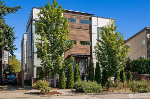 a-630 Nw 85th St, Seattle, WA, 98117-3143 | Card Image