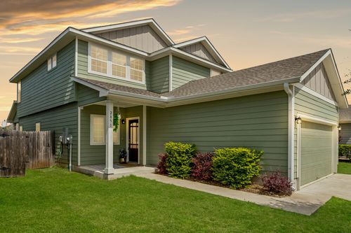 2851 Brand Iron Dr, San Marcos, TX, 78666-4171 | Card Image