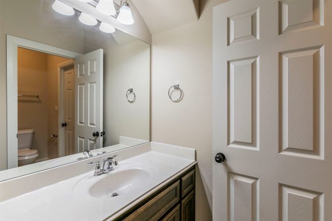 Bathroom 3 | Image 29