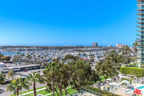 812-13600 Marina Pointe Dr, Marina del Rey, CA, 90292-9297 | Card Image