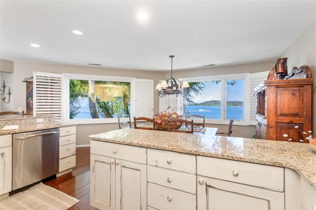 APT-18 - 150 Pebble Way, Condo with 2 bedrooms, 2 bathrooms and null parking in Bigfork MT | Image 16