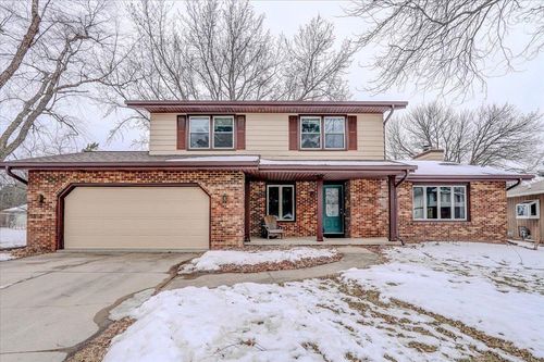 7330 W Branford Lane, MADISON, WI, 53717 | Card Image