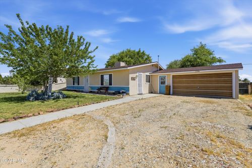13596 Gulf Street, North Edwards, CA, 93523 | Card Image