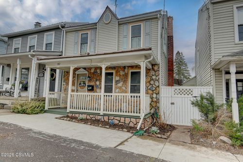 142 Spruce St, Danville, PA, 17821-1021 | Card Image