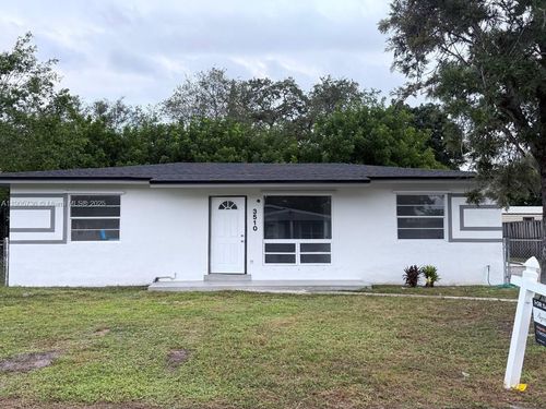 3510 Sw 36th Ct, West Park, FL, 33023-6346 | Card Image
